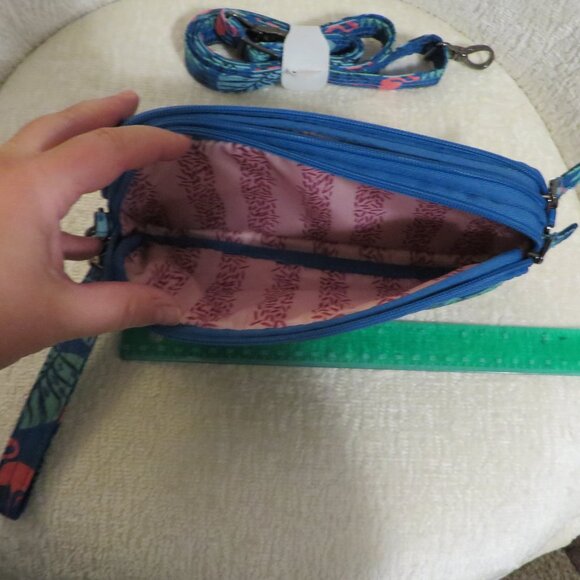 Lug Crossbody Coupe XL in Flamingo Blue EUC - Picture 4 of 6